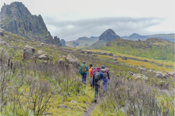 Dragons Teeth & Satima Hike
